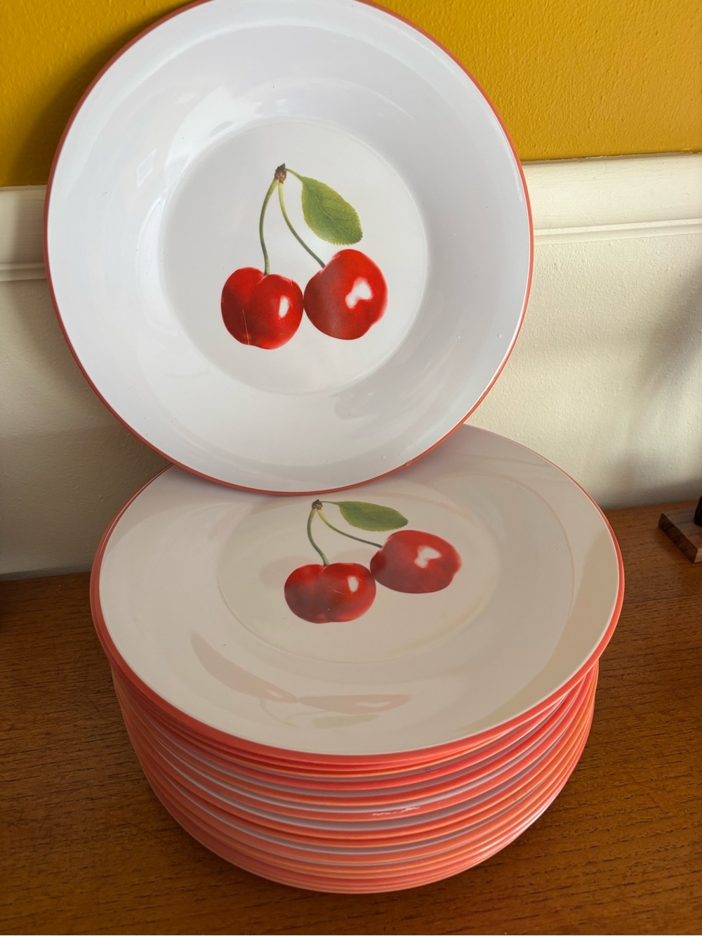 Isaac Mizrahi Melamine Cherry plate 2007 Unbreakable Large Dinner cherries y2k